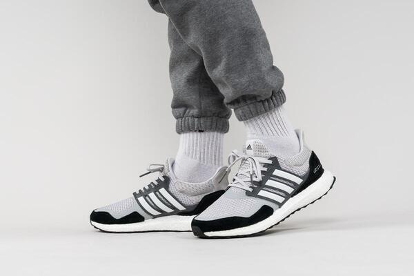 Adidas ultra boost s&l (grey two hotsell  ftwr white  grey two)